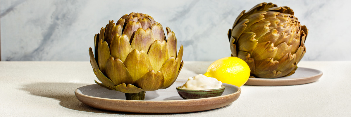 homemade mayonnaise with lemon and artichokes